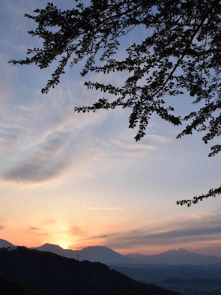 [画像1]長野県北信州の北信五岳が望めるスポット。ぽんぽこの湯温泉からの大自然の絶景です。