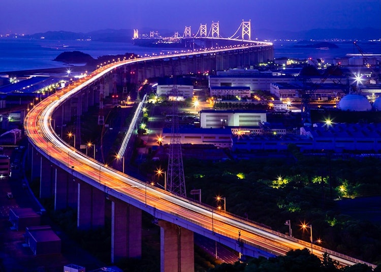 [Image1]View of the Great Seto Bridge from Tokiwa Park in Utazu Town, Kagawa Prefecture. The night view is a