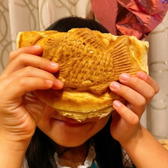 [Image1][Englsih/Japanese]Today we will introduce Taihachi's Taiyaki, famous for their size, so large that y